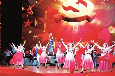 方琼原来不姓方，与领导闪婚生子，婚后分居多年，她过得幸福吗